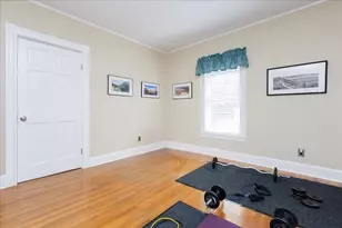20 Beach St, Malden, MA 02148 - Photo 29