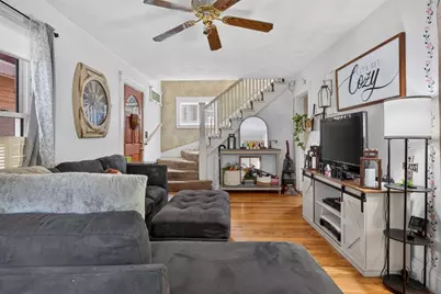 12 Hurd Ave, Saugus, MA 01906 - Photo 5