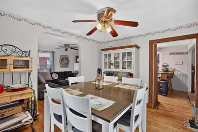 12 Hurd Ave, Saugus, MA 01906 - Photo 9