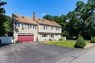 15A Marion St, Wilmington, MA 01887 - Photo 1