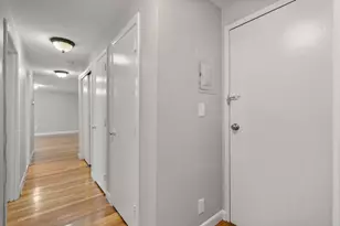 133 Beaconsfield Rd, Brookline, MA 02445 - Photo 15