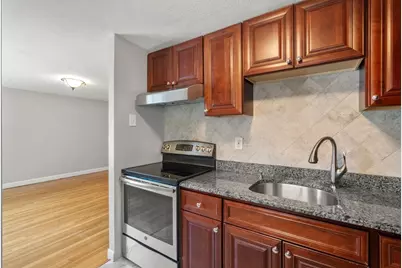 133 Beaconsfield Rd #44, Brookline, MA 02445 - Photo 5