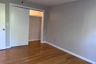 71 Edgeworth St, Worcester, MA 01605 - Photo 9