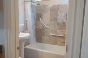 28 Mt Auburn St, Cambridge, MA 02138 - Photo 13