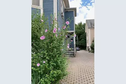 28 Mt. Auburn St. #1, Cambridge, MA 02138 - Photo 1