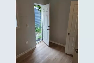 4 Michelangelo St #1, Boston, MA 02113 - Photo 11