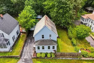 38 Belmont St, Fitchburg, MA 01420 - Photo 3