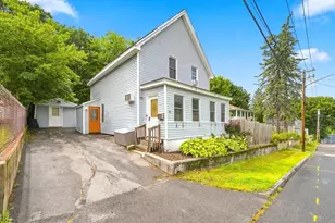 38 Belmont St, Fitchburg, MA 01420 - Photo 1