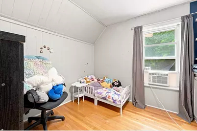 38 Belmont Street, Fitchburg, MA 01420 - Photo 17