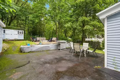 38 Belmont Street, Fitchburg, MA 01420 - Photo 21