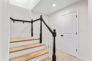 57 Windsor St, Everett, MA 02149 - Photo 17