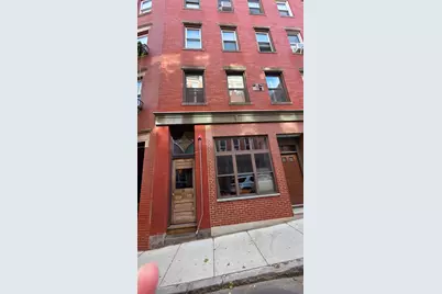34 Charter St #4B, Boston, MA 02113 - Photo 1