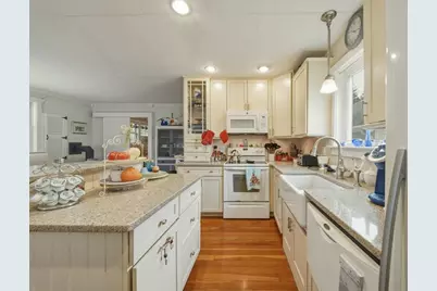 6 Gordon Street, Wareham, MA 02571 - Photo 21