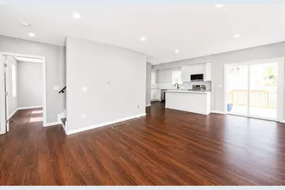 19 Mason St, Taunton, MA 02780 - Photo 7