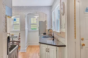 10 Fern Cir, Brockton, MA 02301 - Photo 15