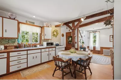 61 Houlton Street, Swansea, MA 02777 - Photo 11