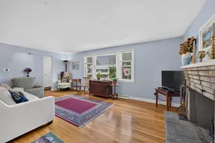 39 Hillsdale Rd, Dedham, MA 02026 - Photo 7