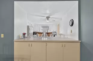 39 Hillsdale Rd, Dedham, MA 02026 - Photo 11
