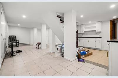 952 Bridge St, Lowell, MA 01850 - Photo 11