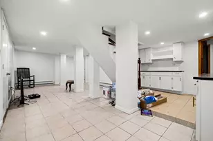 952 Bridge St, Lowell, MA 01850 - Photo 11