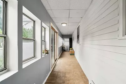952 Bridge St, Lowell, MA 01850 - Photo 17