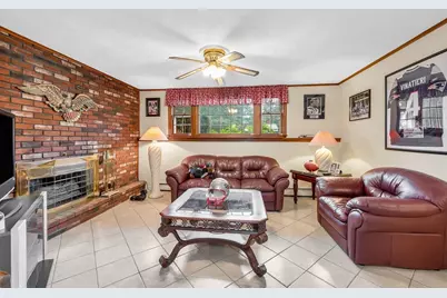 7 Draper Dr, Wilmington, MA 01887 - Photo 23