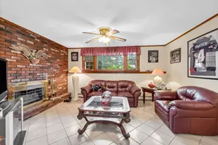 7 Draper Dr, Wilmington, MA 01887 - Photo 23