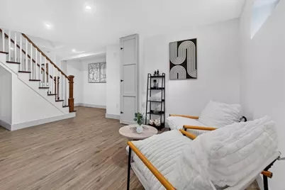 8 Bartlett St, Peabody, MA 01960 - Photo 25