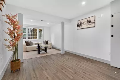 8 Bartlett St, Peabody, MA 01960 - Photo 27