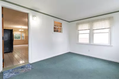 6 Maynard St, Webster, MA 01570 - Photo 5
