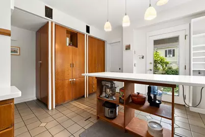 166 Essex St, Beverly, MA 01915 - Photo 9