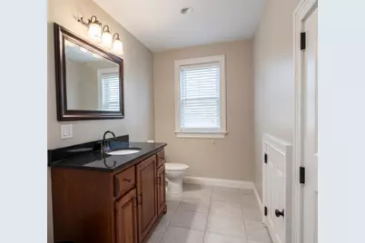 109 Farwell St #109, Newton, MA 02460 - Photo 15