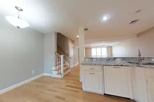 109 Farwell St, Newton, MA 02460 - Photo 5