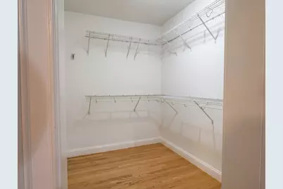 109 Farwell St #109, Newton, MA 02460 - Photo 9