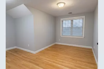 109 Farwell St #109, Newton, MA 02460 - Photo 13