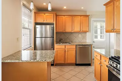 5 Dimick, Somerville, MA 02143 - Photo 17