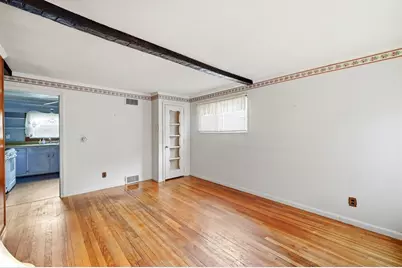 23 Steuben St, Springfield, MA 01151 - Photo 11
