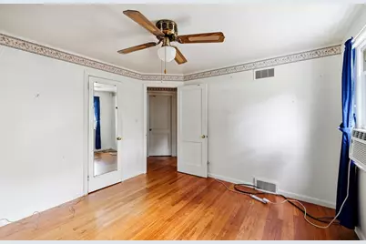 23 Steuben St, Springfield, MA 01151 - Photo 15