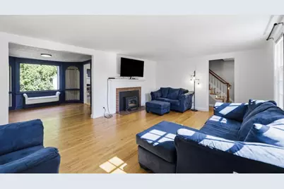 63 Spruce St, Westfield, MA 01085 - Photo 11