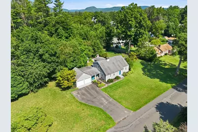 63 Spruce St, Westfield, MA 01085 - Photo 3