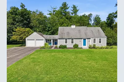 63 Spruce St, Westfield, MA 01085 - Photo 1