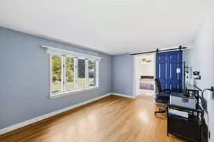 63 Spruce St, Westfield, MA 01085 - Photo 17