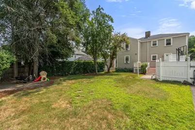 22 Stanbro St, Boston, MA 02136 - Photo 17