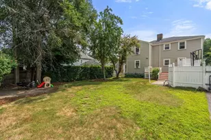 22 Stanbro St, Boston, MA 02136 - Photo 17