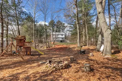 29 Trifiro Rd, Billerica, MA 01821 - Photo 7