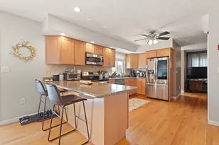 29 Trifiro Rd, Billerica, MA 01821 - Photo 27
