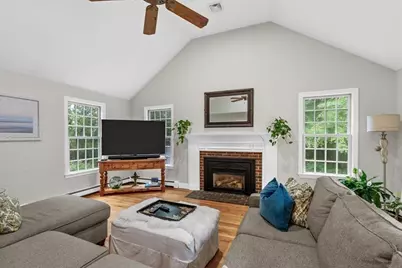 14 Windward Ln, Scituate, MA 02066 - Photo 11