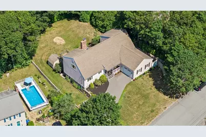21 Colony Ave, Bourne, MA 02532 - Photo 9