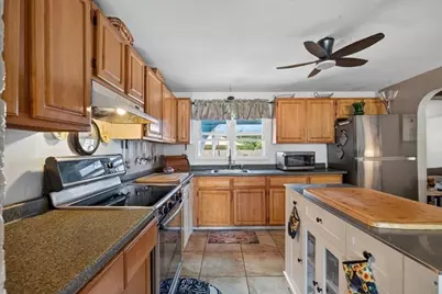 52 Boyle Rd, Brockton, MA 02302 - Photo 13