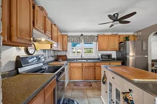52 Boyle Rd, Brockton, MA 02302 - Photo 13